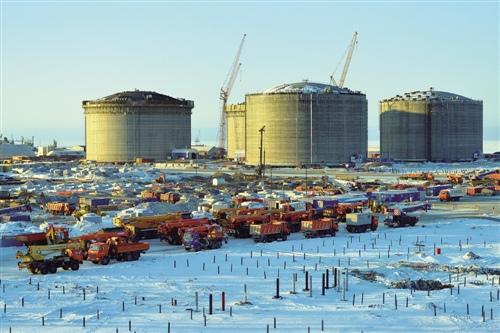 俄乌冲突背后的石油战会引发全球经济衰退吗？