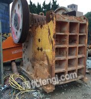 Zhejiang Jinhua Lanxi City Huanglong Cave Machine Tool Equipment Swap Market